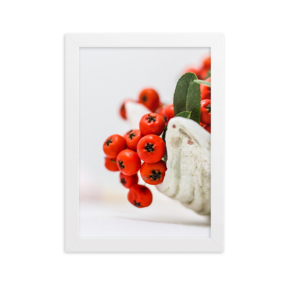 Poster mit Rahmen - Red Berries Weiß / 21×30 cm artlia