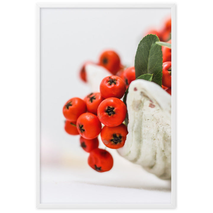 Poster mit Rahmen - Red Berries Weiß / 61×91 cm artlia