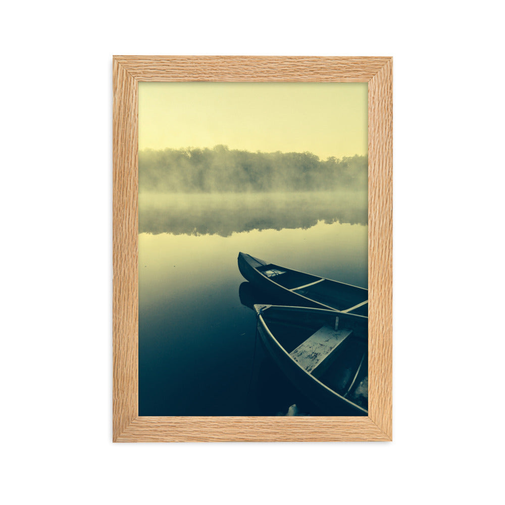 Boats in Fog - Poster im Rahmen Oak / 21×30 cm artlia