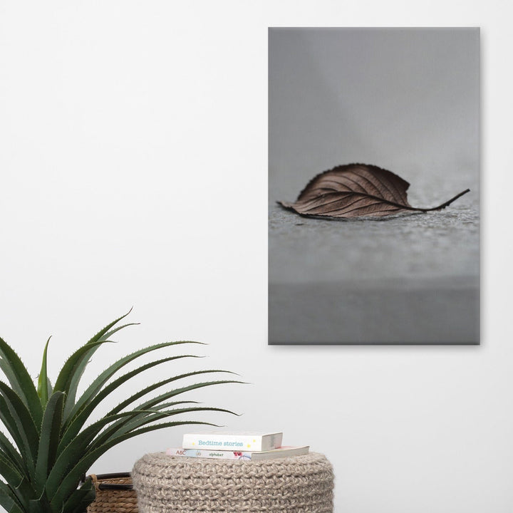 gefallenes Blatt - Leinwand artlia