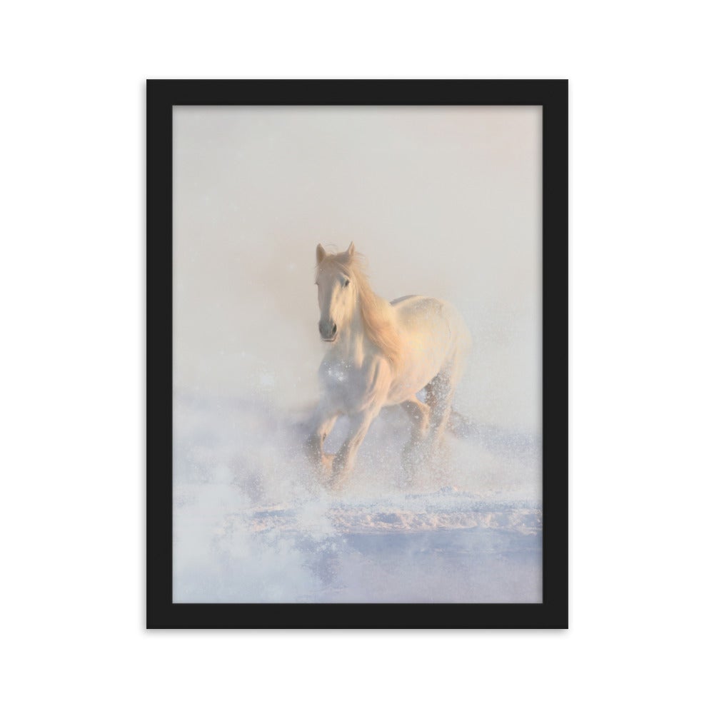 Pferd im Schnee - Poster im Rahmen Schwarz / 30×40 cm artlia