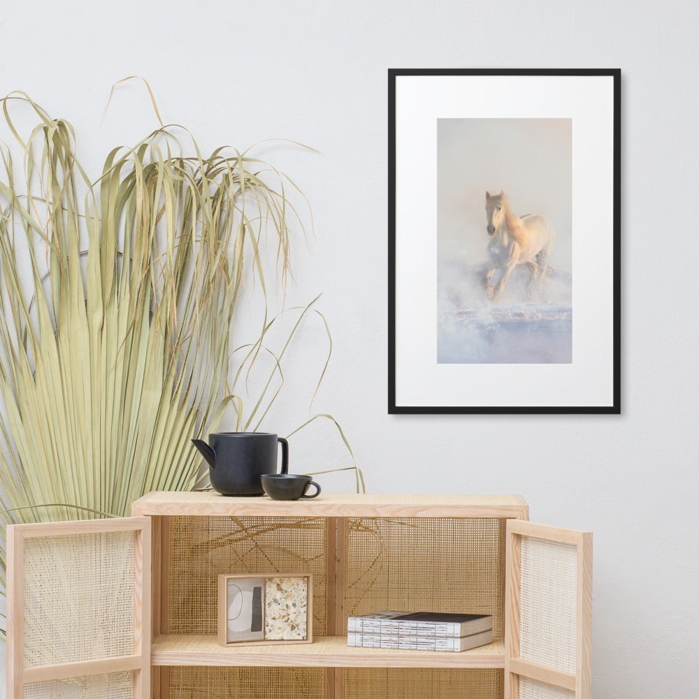 Pferd im Schnee - Poster im Rahmen mit Passepartout artlia