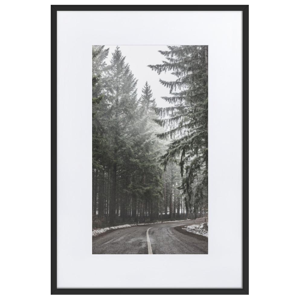 Snow Landscape 6 - Poster im Rahmen mit Passepartout Schwarz / 61×91 cm artlia