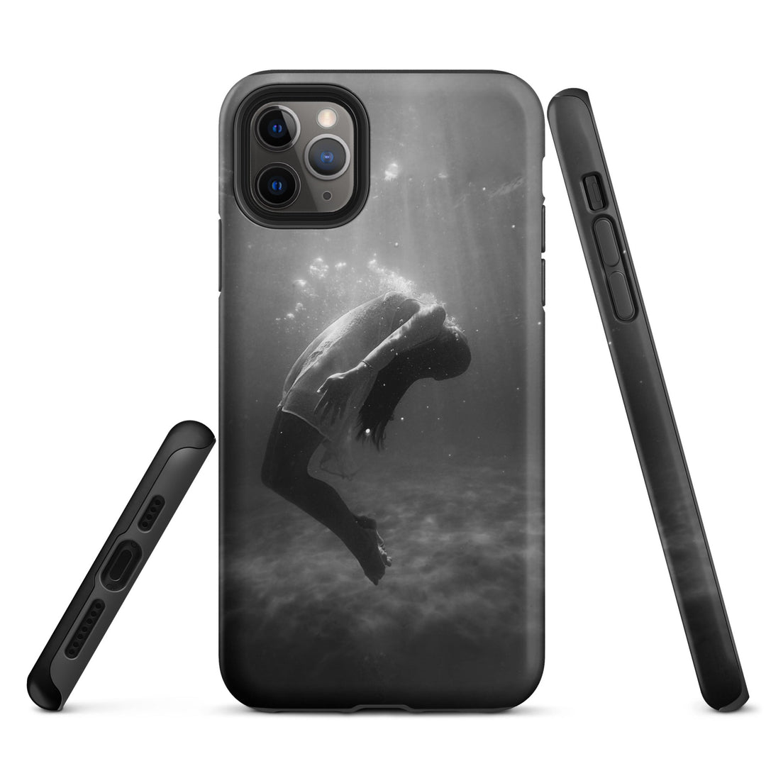 Hardcase iPhone® Handyhülle - girl in the water Kuratoren von artlia iPhone 11 Pro Max artlia