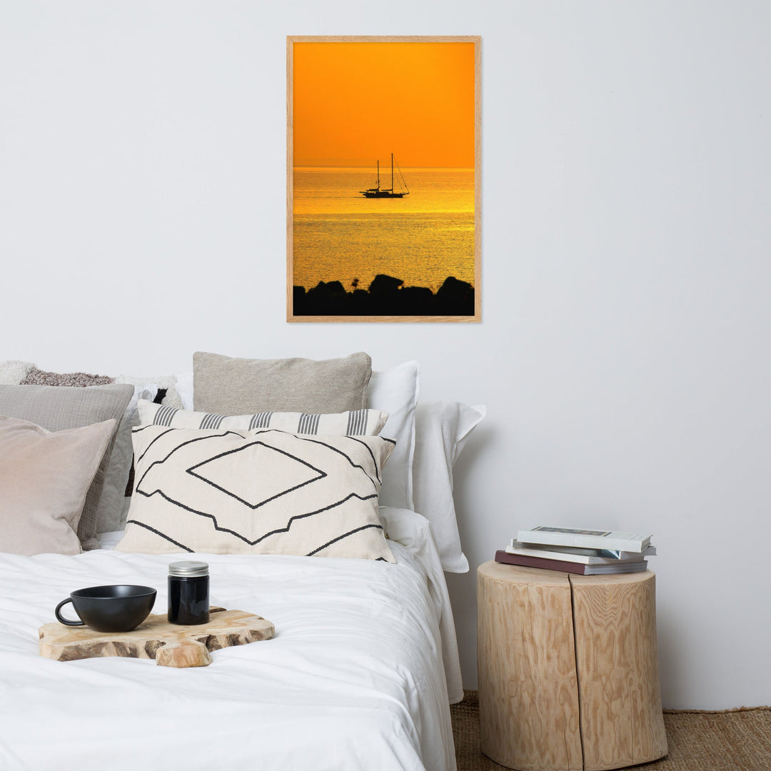 Poster mit Rahmen - a ship on golden sea Kuratoren von artlia artlia