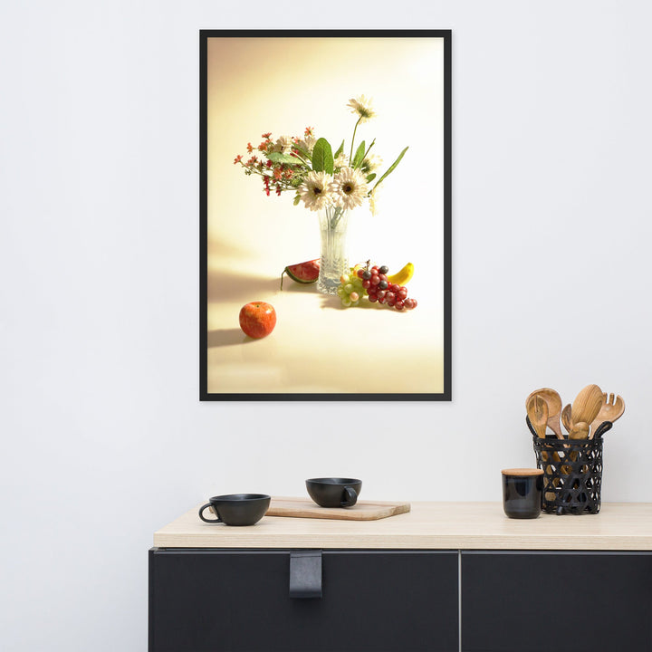 Flower Vase - Poster im Rahmen Kuratoren von artlia artlia